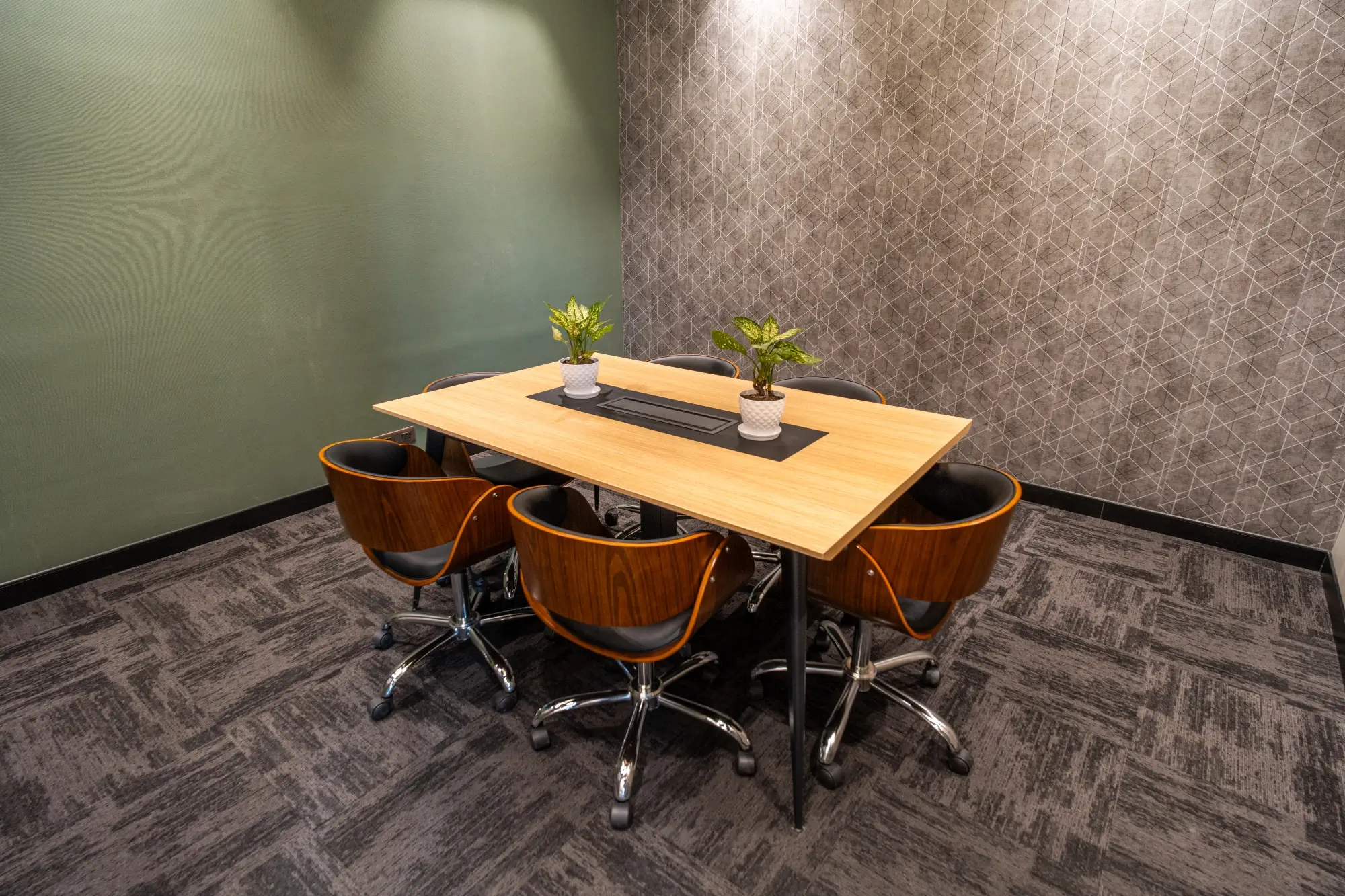 Gurgaon office furniture trends