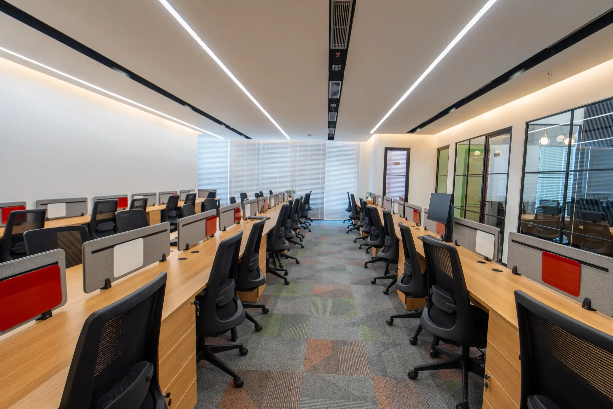 office furniture trends in Gurgaon